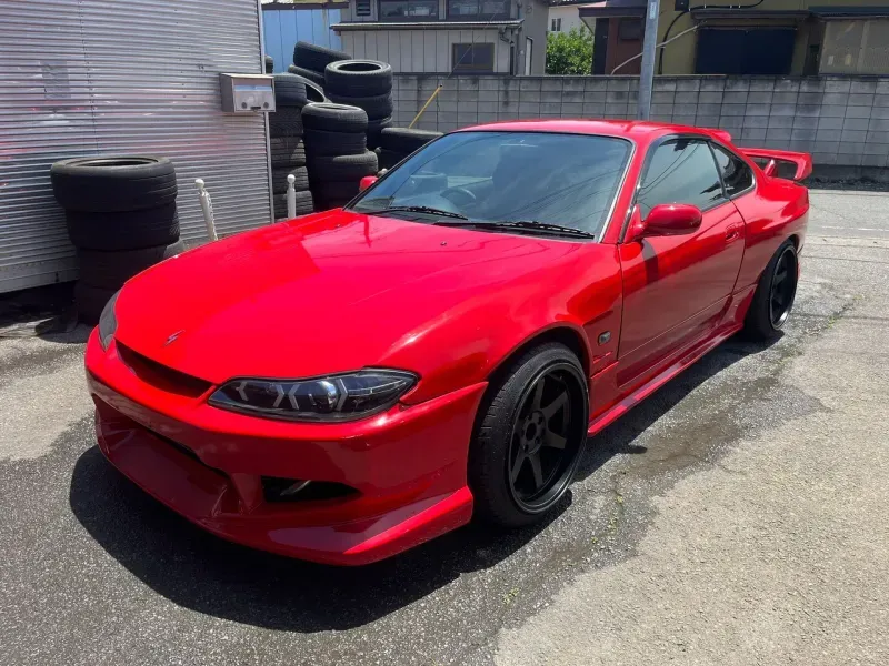 Nissan Silvia s15