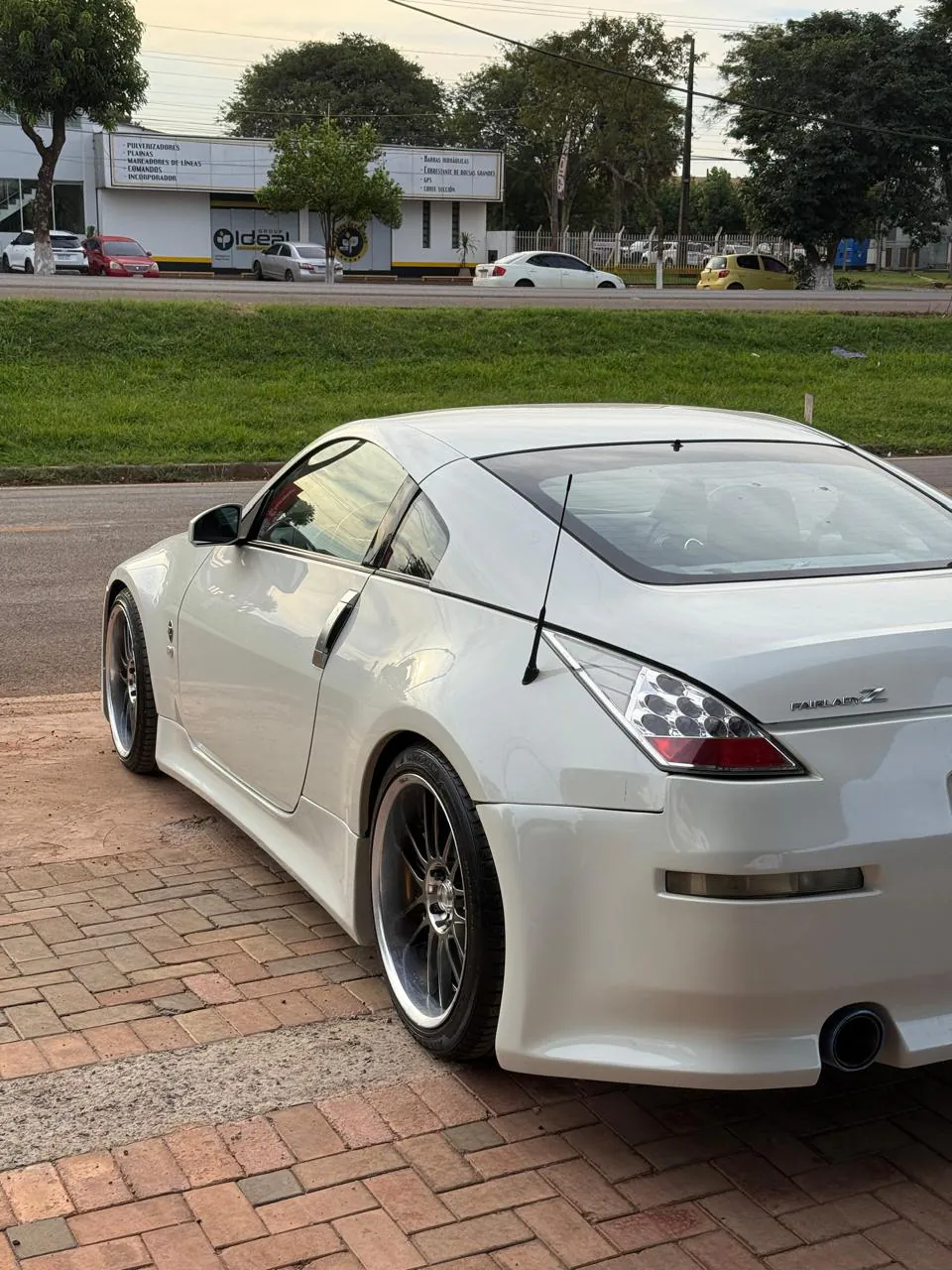 Nissan 350z, miniatura 6
