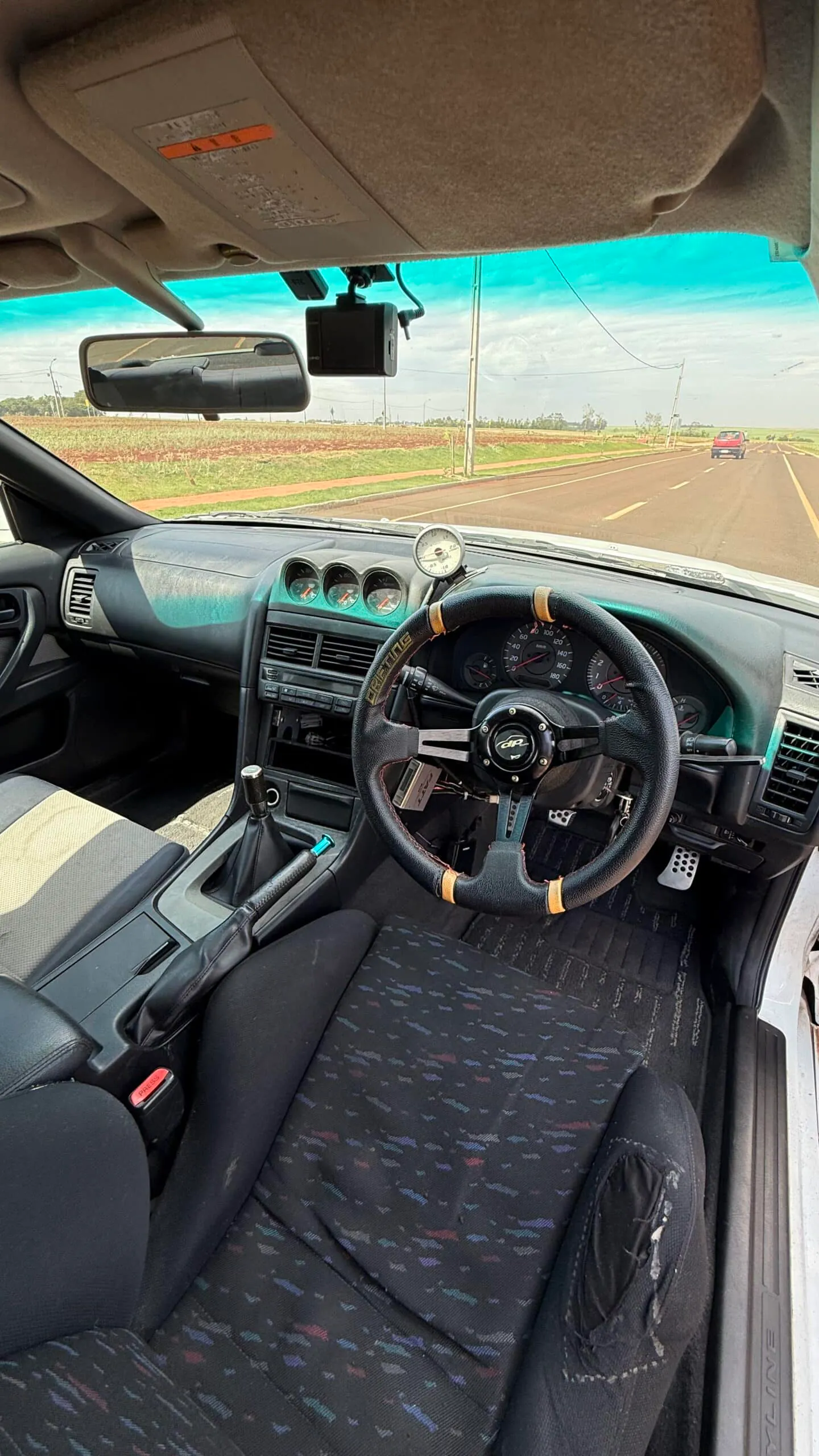 Nissan Skyline R34, miniatura 13