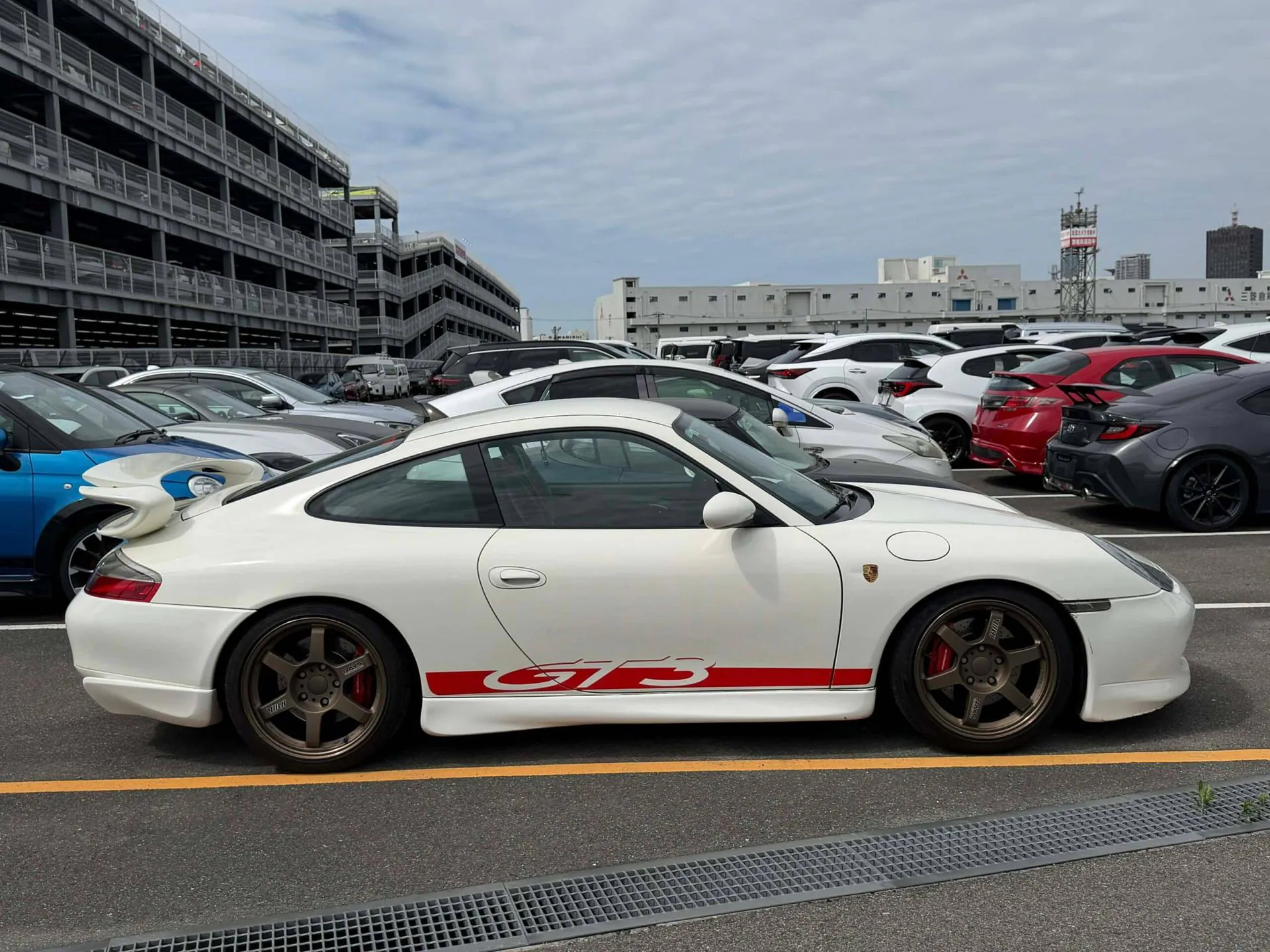 Porsche 911 996 GT3, miniatura 5