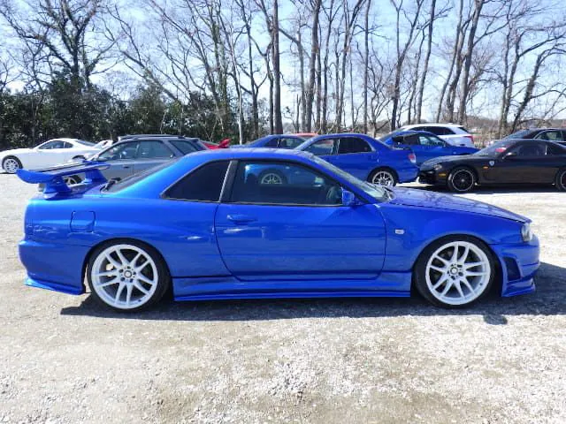 Nissan Skyline R34, miniatura 6