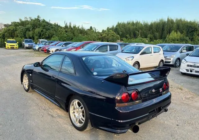 Nissan Skyline GTR R33, miniatura 10