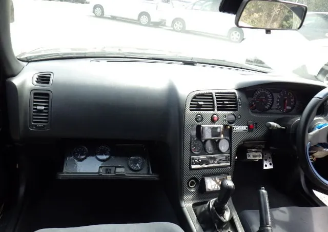 Nissan Skyline GTR R33, miniatura 15