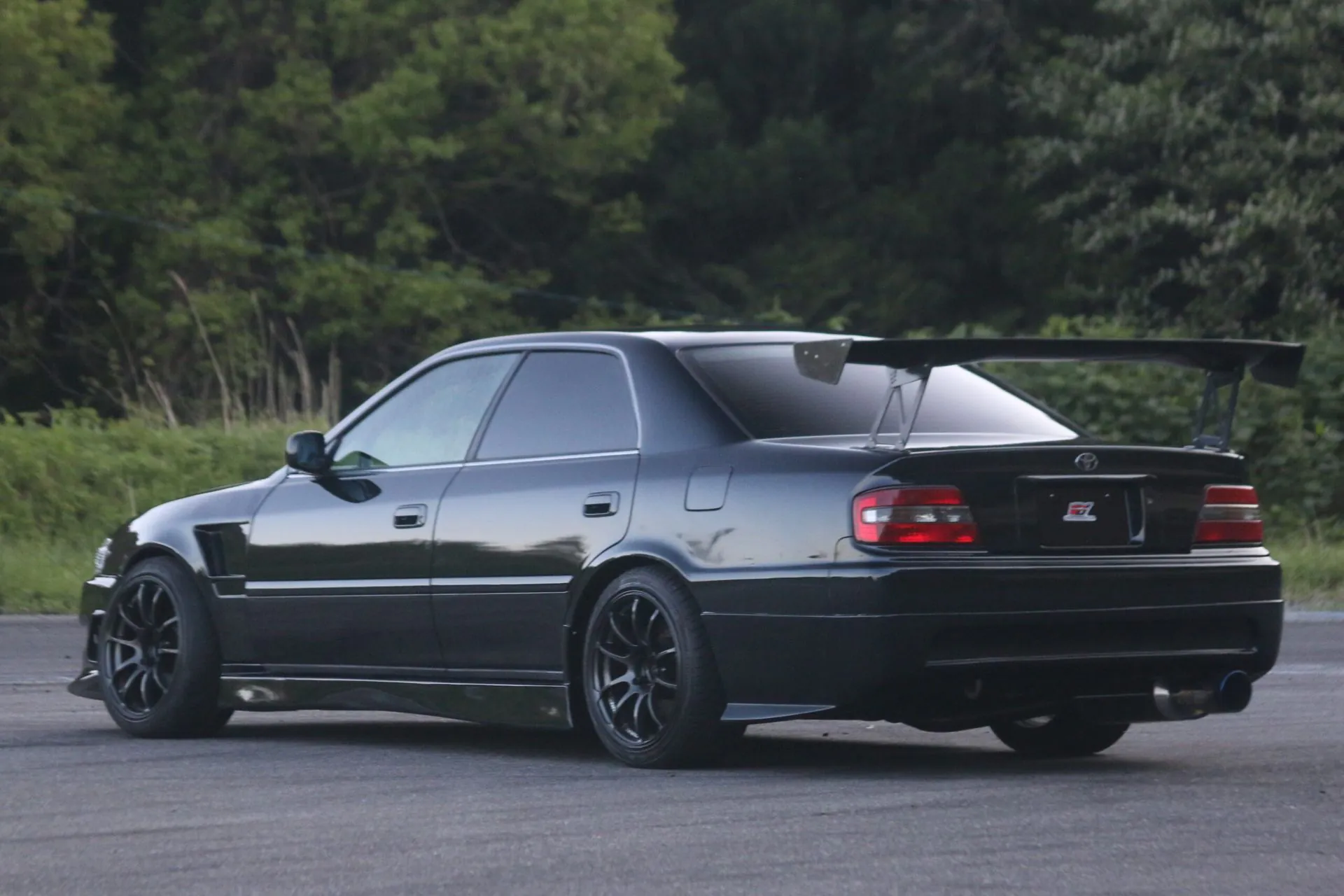 Toyota Chasser, thumbnail 3