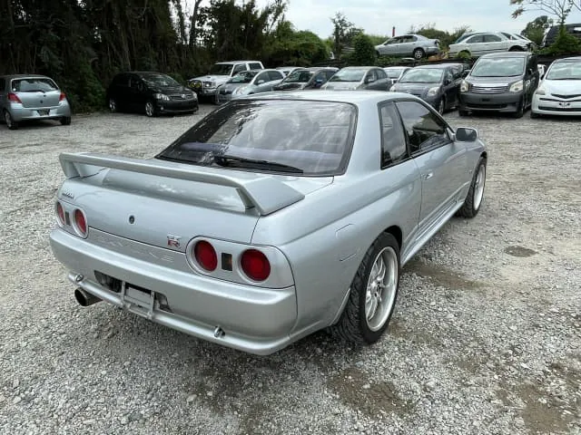 Nissan Skyline GTR R32, thumbnail 12